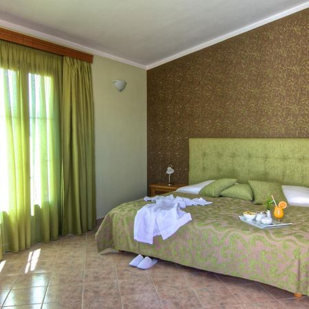 Sweety Club Solimar Emerald Rethymno Exteriör bild