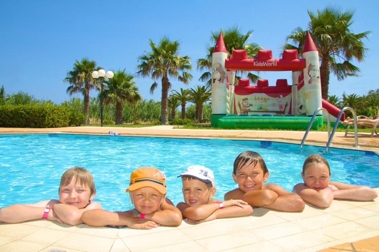 Sweety Club Solimar Emerald Rethymno Exteriör bild