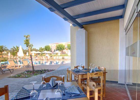 Sweety Club Solimar Emerald Rethymno Exteriör bild